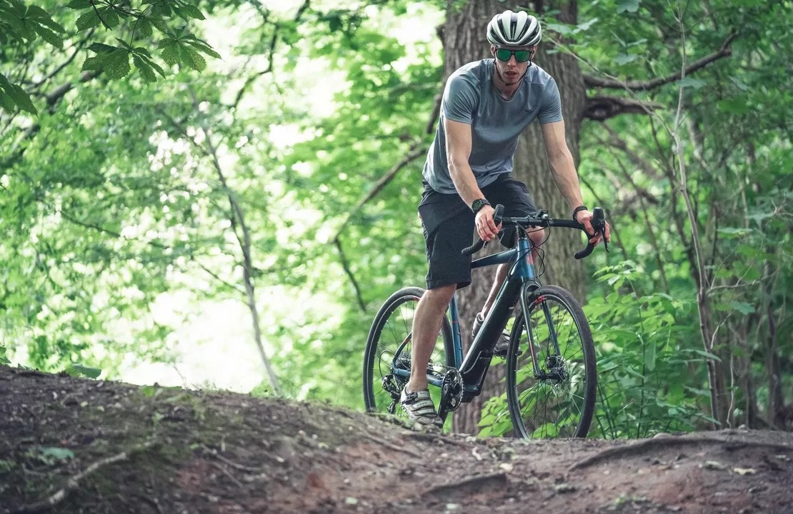 Best Gravel Bikes Under £2,000: What Should You Look For?