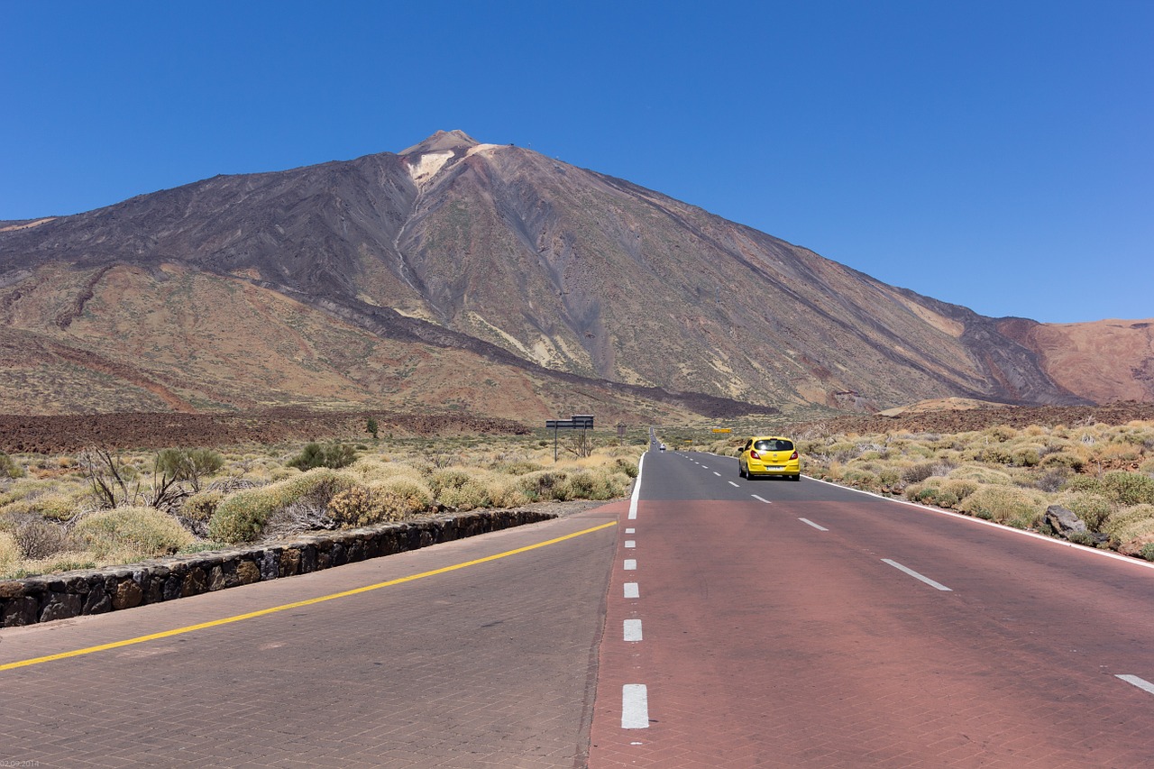 Puerto De Santiago to Mount Teide with northern descend & Erjos